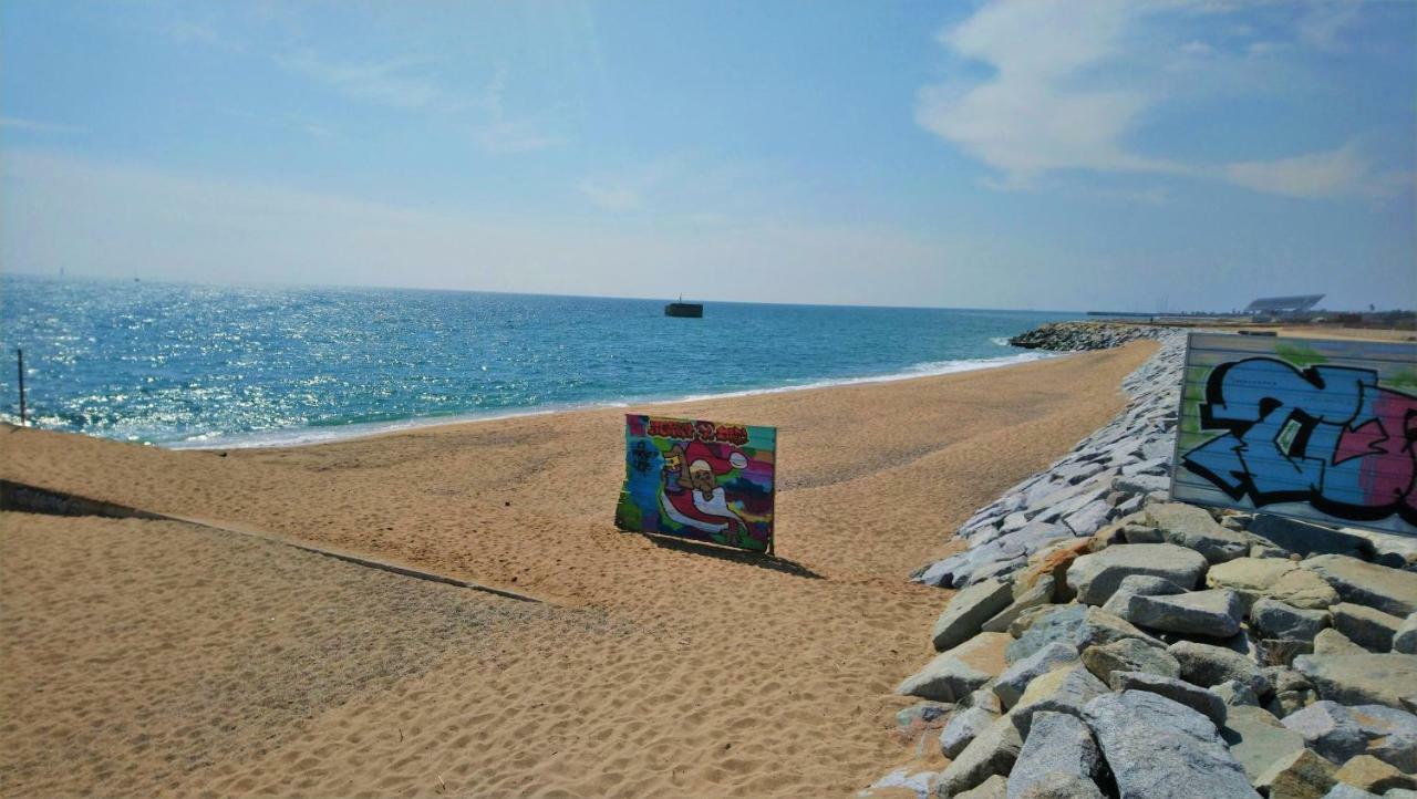 Alexandra'S Beach-Port バダロナ エクステリア 写真